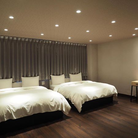 Day Chen Hotel Yilan Εξωτερικό φωτογραφία