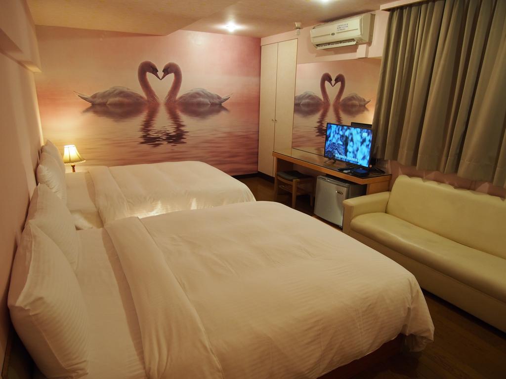 Day Chen Hotel Yilan Εξωτερικό φωτογραφία