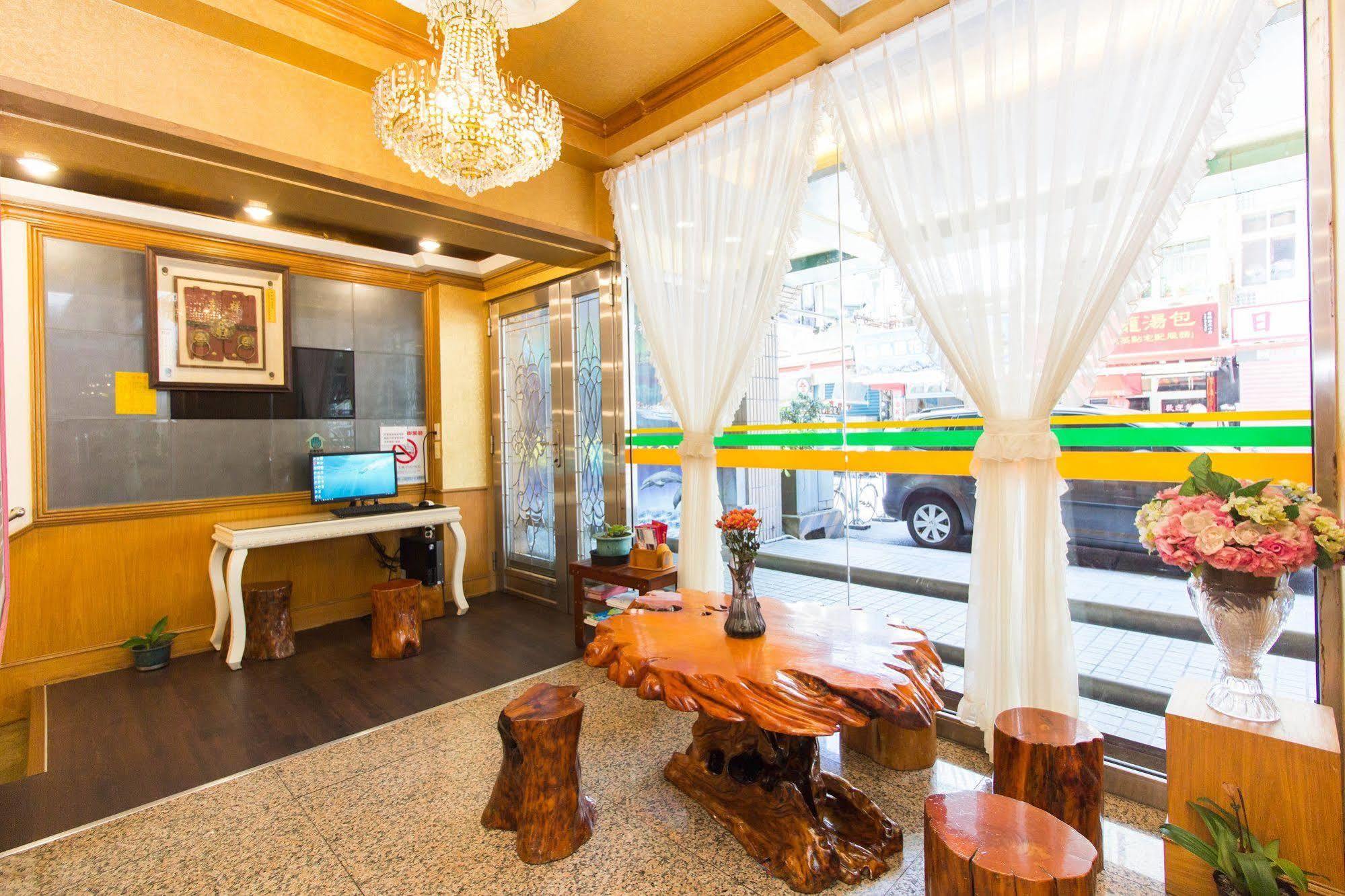Day Chen Hotel Yilan Εξωτερικό φωτογραφία